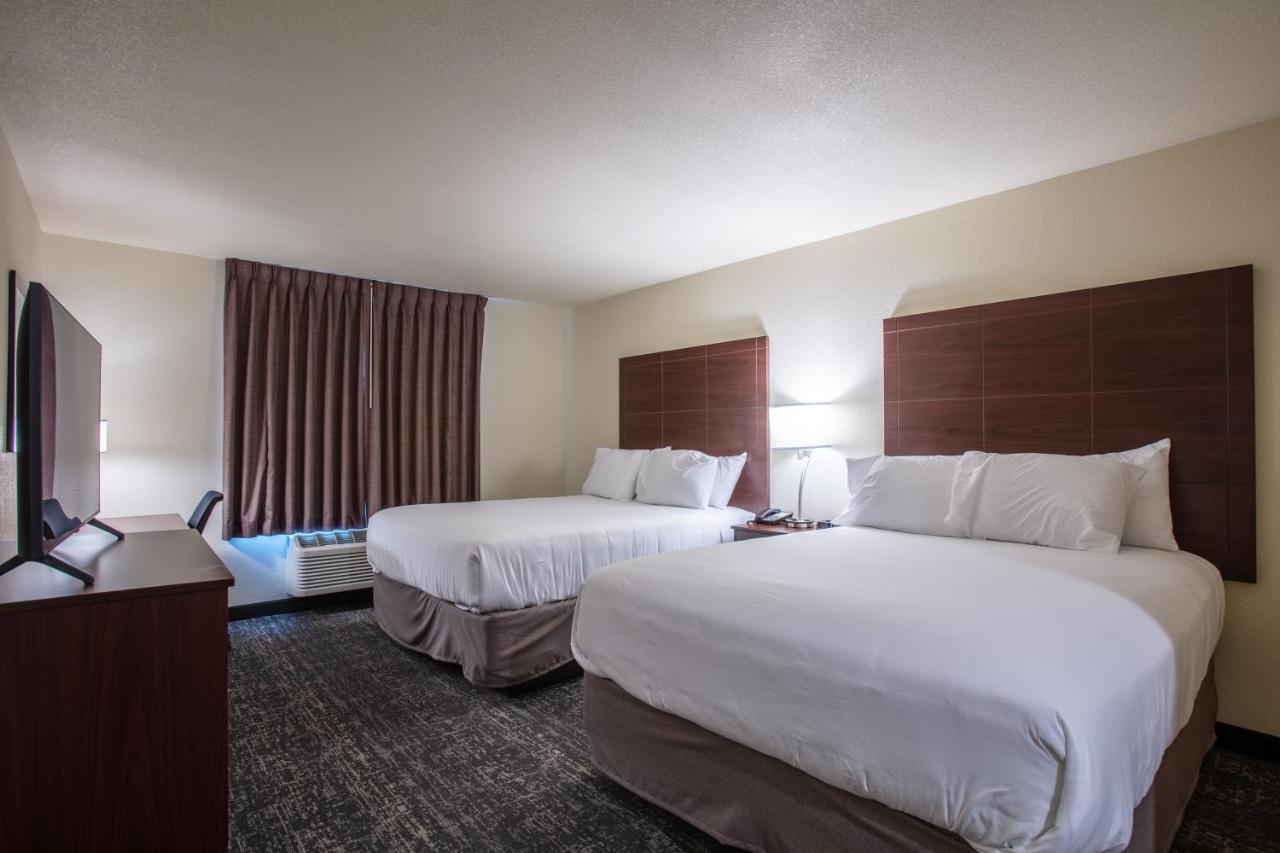 Cobblestone Inn & Suites - Pine Bluffs Екстериор снимка