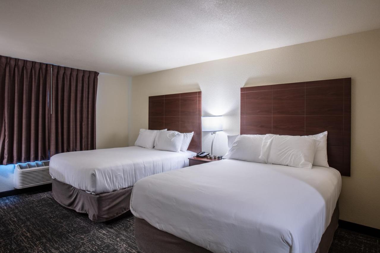 Cobblestone Inn & Suites - Pine Bluffs Екстериор снимка